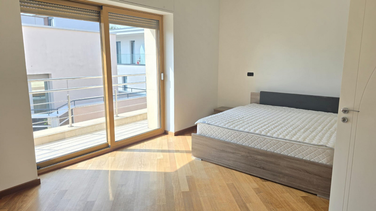 Primaverii, Duplex, 5 camere 