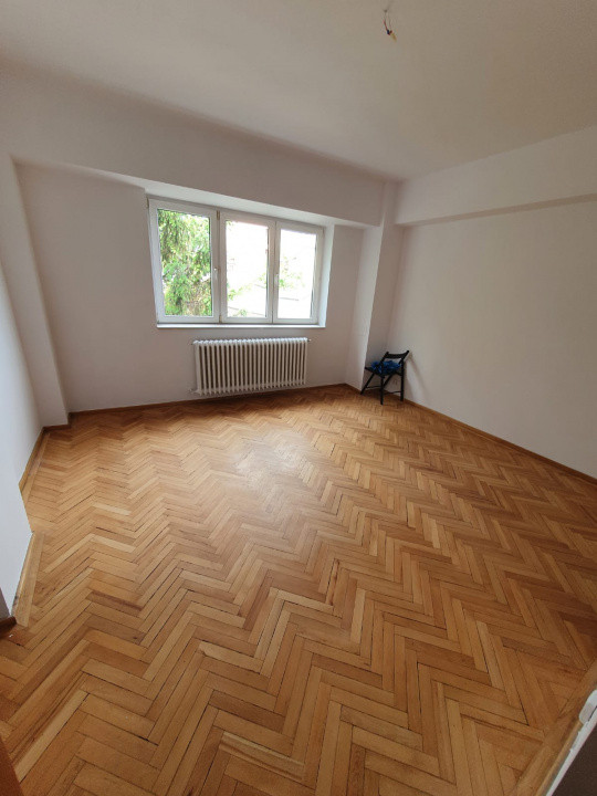 VANZARE IMOBIL BIROURI | DOROBANȚI - A.S.E. - POLONA