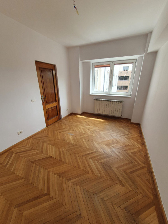 VANZARE IMOBIL BIROURI | DOROBANȚI - A.S.E. - POLONA